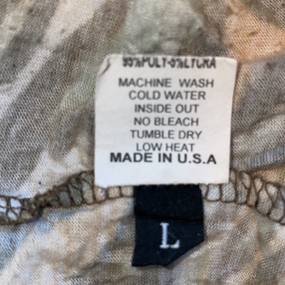 David Cline Women’s 3/4 Sleeve, V-Neck, Animal Print Top. Made in USA. - Picture 3 of 8